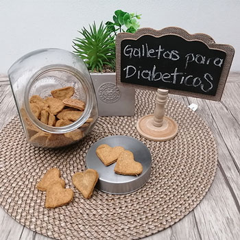 Muestras de Pastelería inclusiva, perros y gatos enfermos